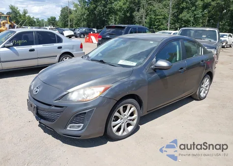 2011 Mazda Mazda3 S Sport z USA, uszkodzony, nr VIN JM1BL1U69B1475745